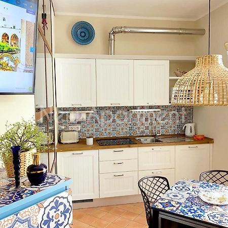 Caprese Experience - Light Blu Apt - Dante Napoli Eksteriør bilde